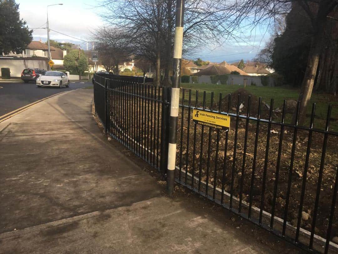 Solid Bar Railings Safe Strong Attractice Gates